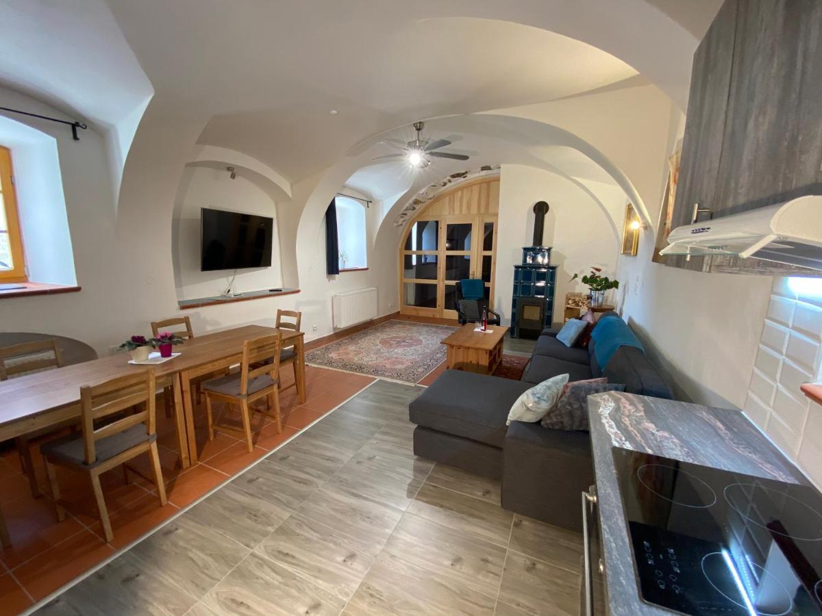 Apartment Marenka Frymburk Exterior photo
